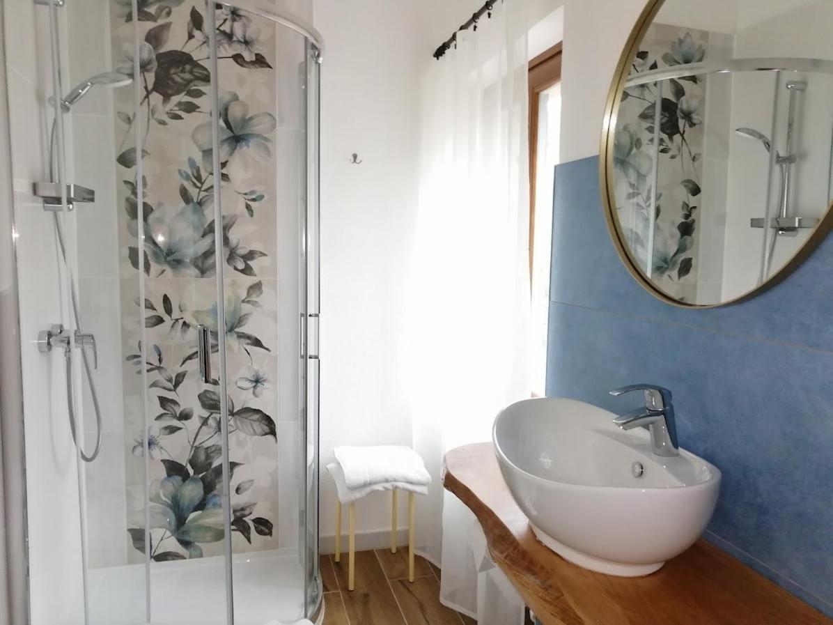 Al Rustico Hotel Torbole Sul Garda Luaran gambar