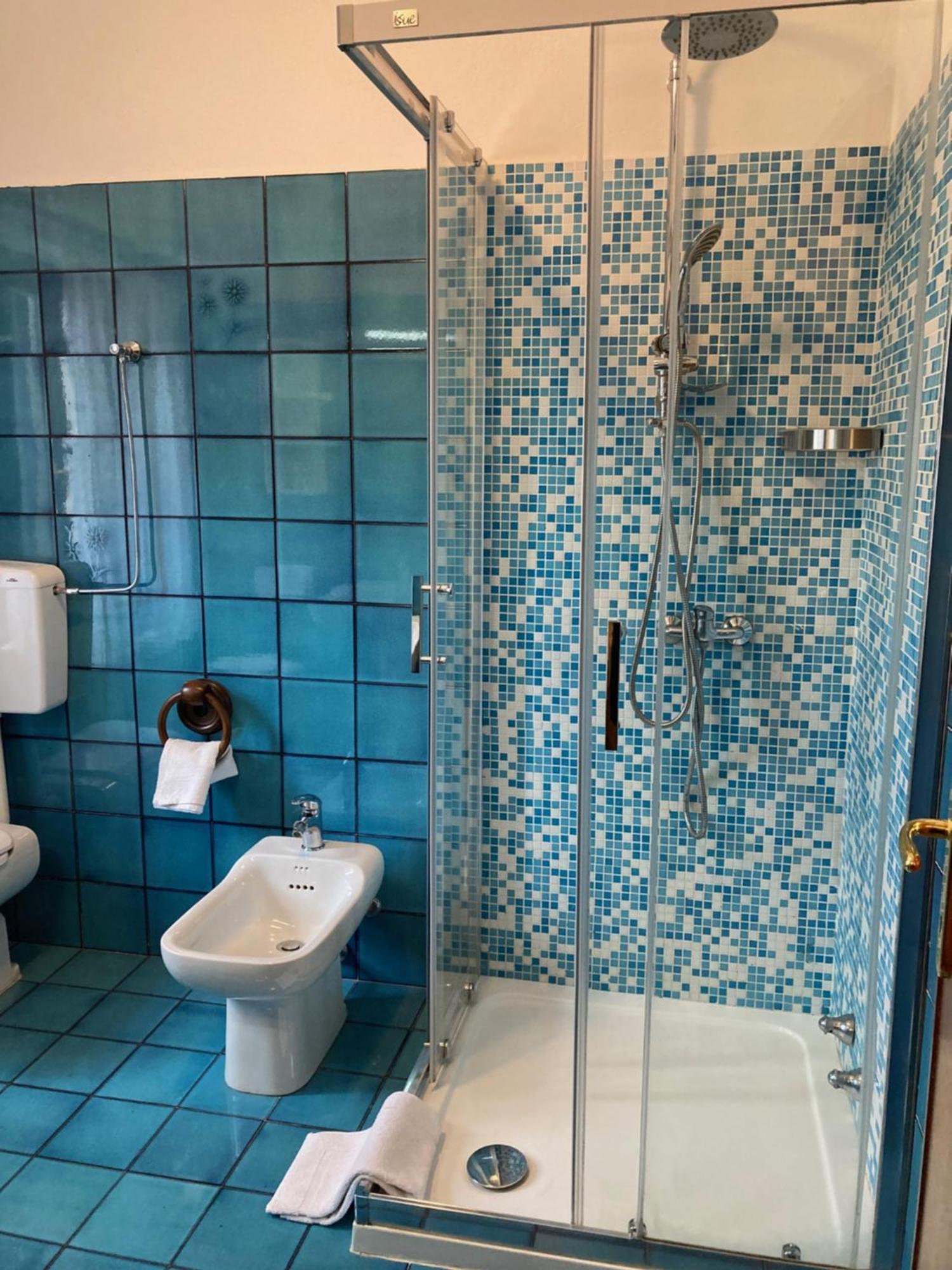 Al Rustico Hotel Torbole Sul Garda Luaran gambar