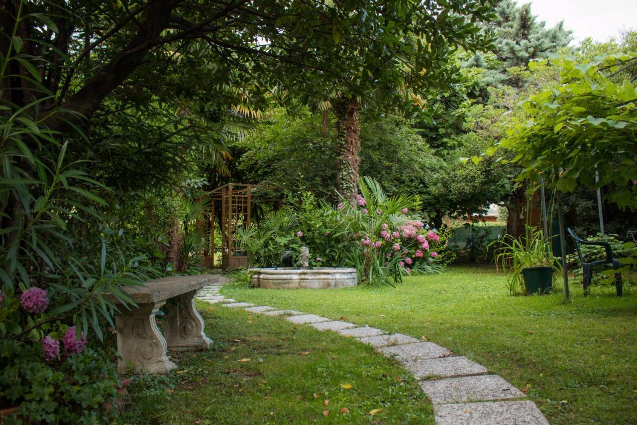 Al Rustico Hotel Torbole Sul Garda Luaran gambar