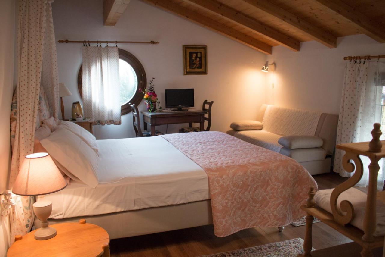 Al Rustico Hotel Torbole Sul Garda Luaran gambar